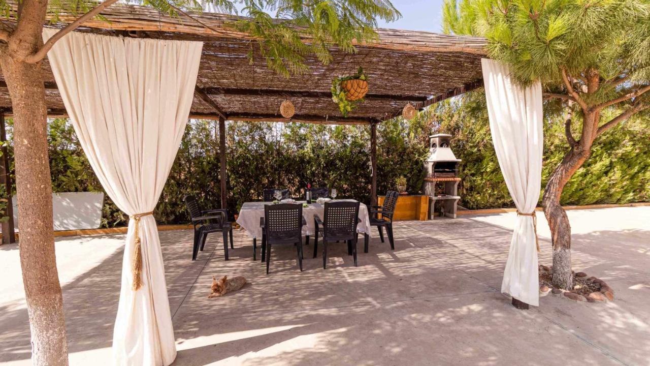 Casa Rural Villa Lucrecia La Lantejuela Exteriör bild