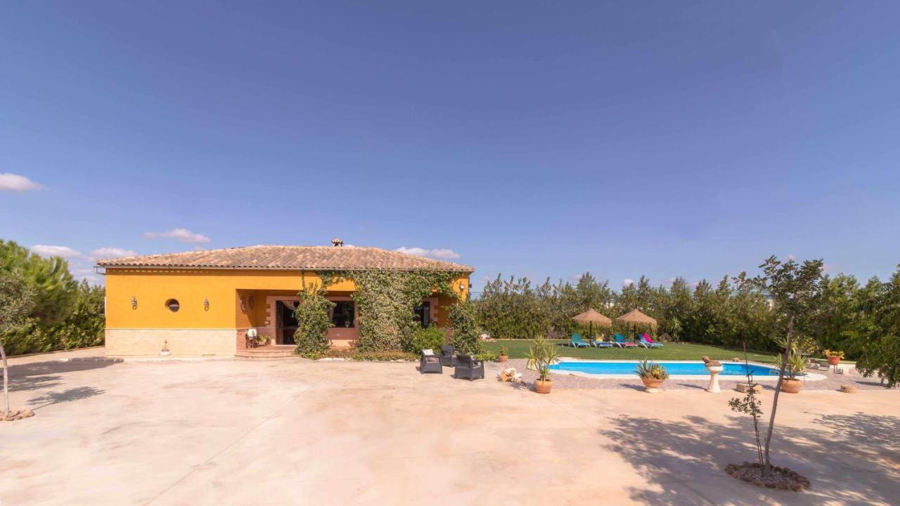 Casa Rural Villa Lucrecia La Lantejuela Exteriör bild